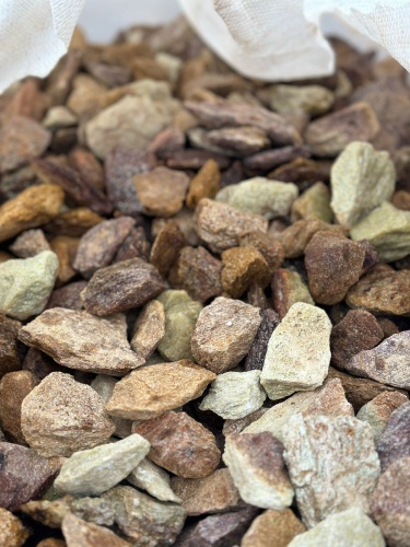 Златолит персиковый декоративная каменная крошка купить в Серпухову