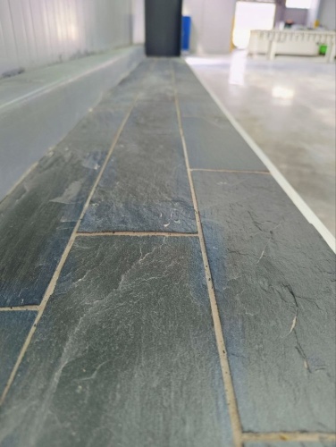 Плитка чёрная из натурального камня фасадная 30 см * 5 см, толщина 7 мм -30 мм купить в Серпухову